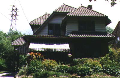 English cottage style (1925)